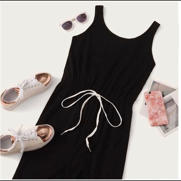 Other - 🌹NEW🌹 Black jumpsuit size Large (8-10)